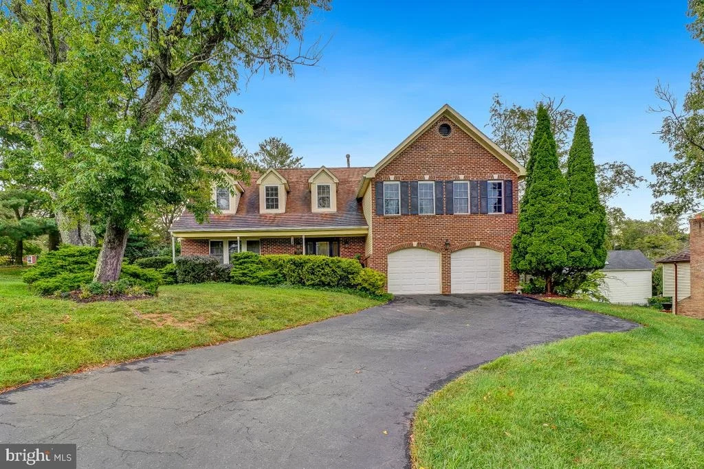 Photo of 13505 MONTVALE DRIVE