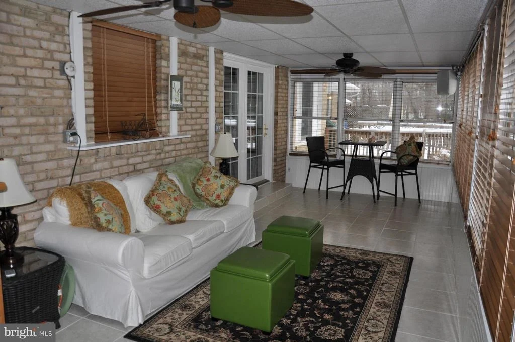 Photo of 9820 WARTHEN DRIVE