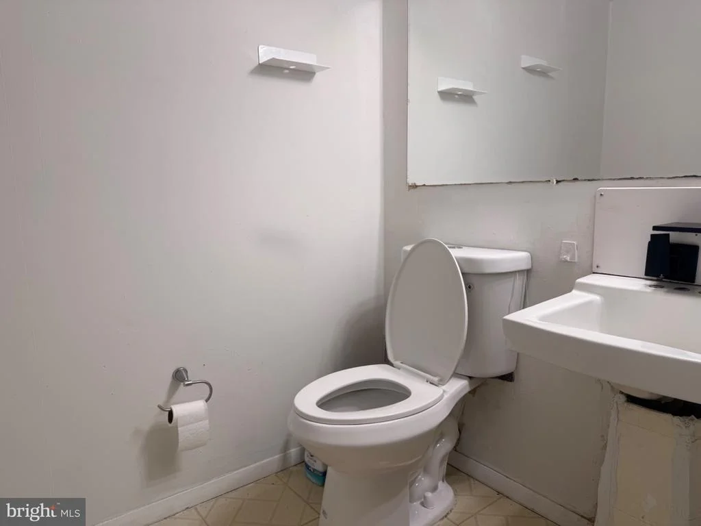 Photo of 1345 CHAPELVIEW DRIVE