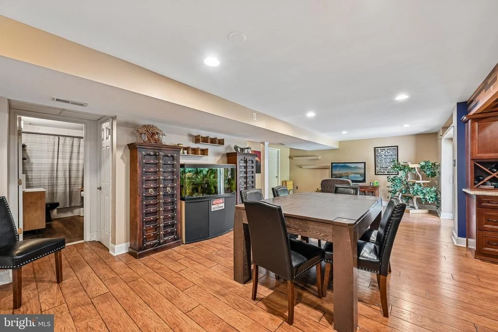 Photo of 6729 LOWES LANE