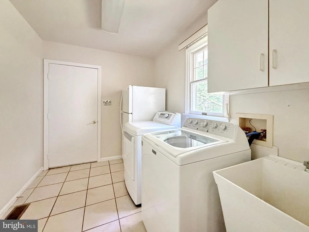 Photo of 6499 AURA DRIVE
