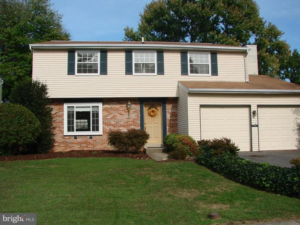Photo of 1824 LAWNVIEW DRIVE