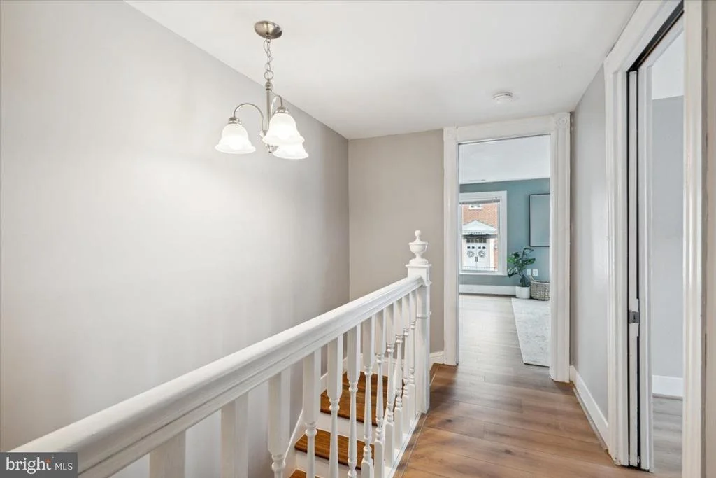 Photo of 218 5TH STREET W