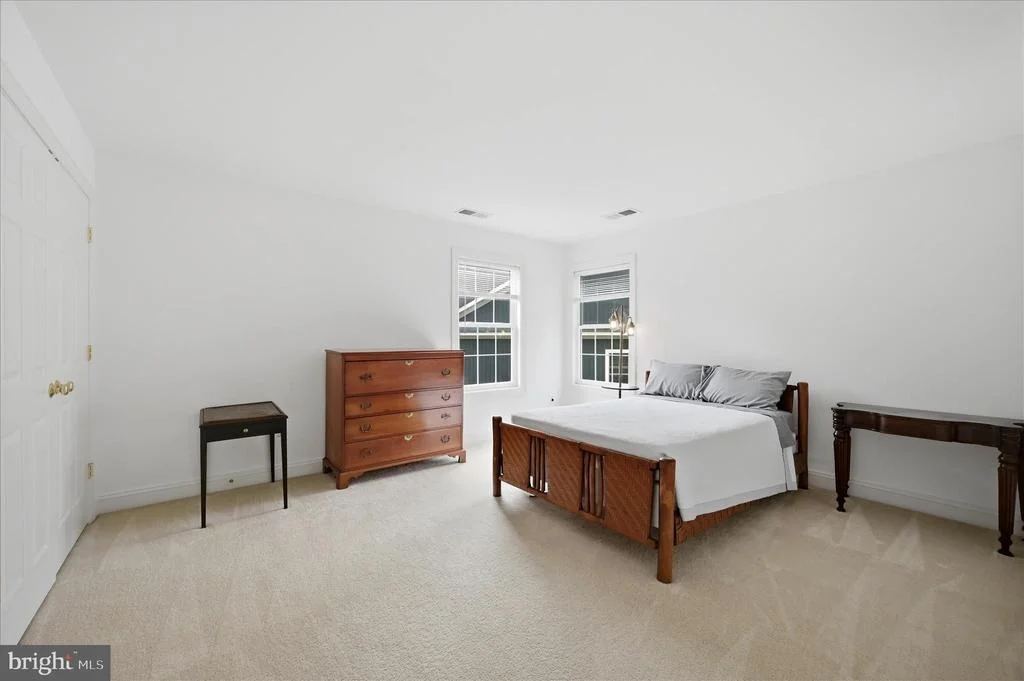 Photo of 514 SLEIGH DRIVE