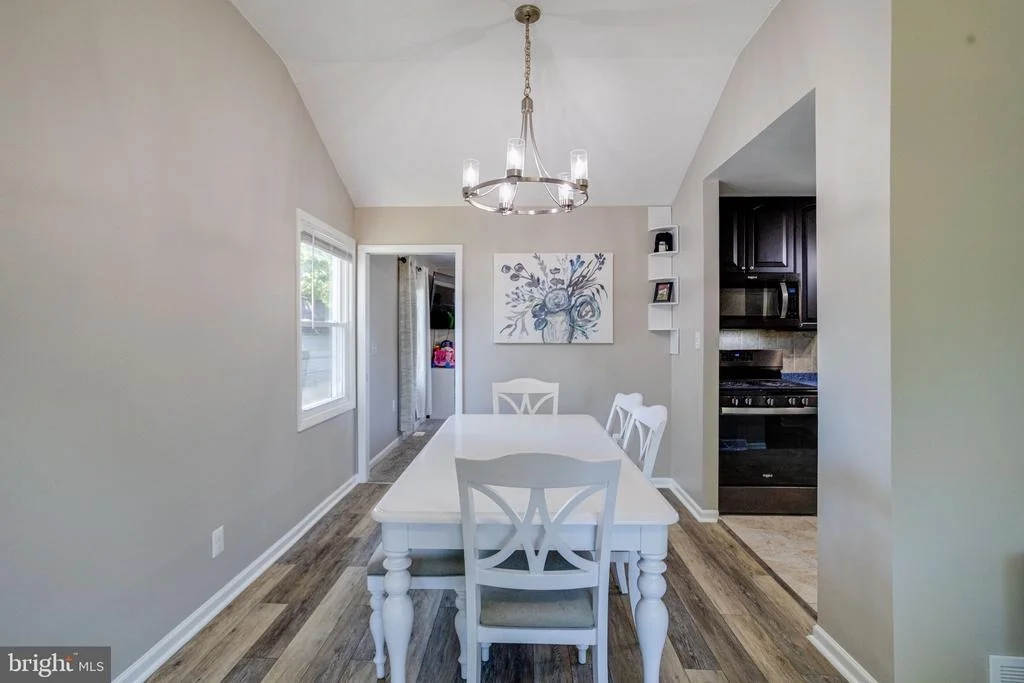 Photo of 442 BERNICE TERRACE