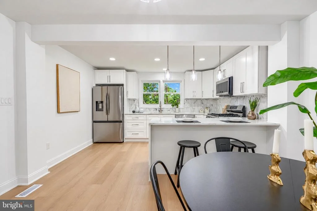 Photo of 1017 ROXLEIGH ROAD