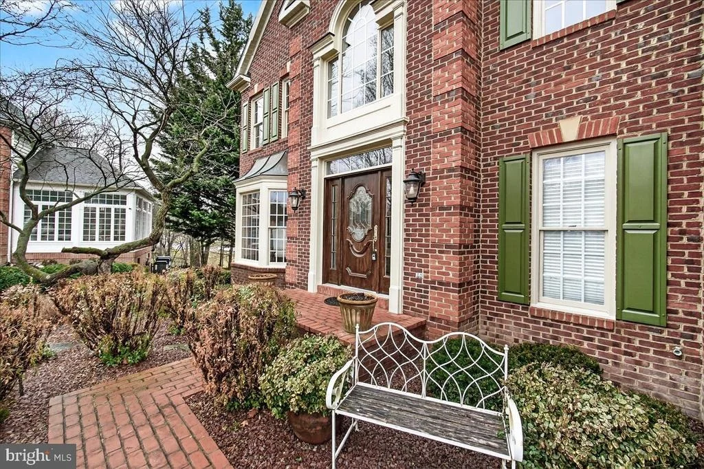 Photo of 6434 BELLEVUE PLACE