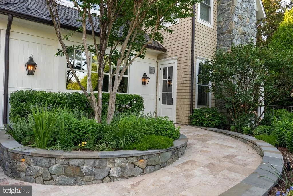 Photo of 6529 SOTHORON ROAD