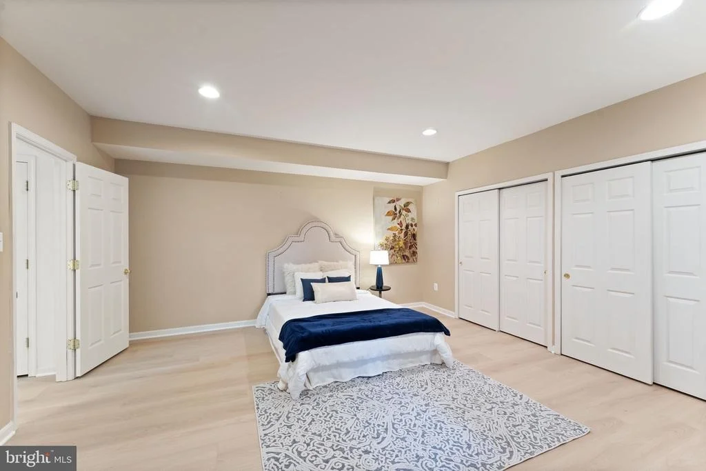 Photo of 22566 FOREST RUN DRIVE