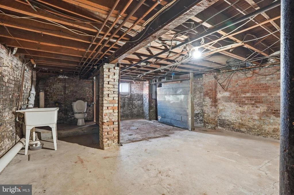 Photo of 209 HAMILTON STREET