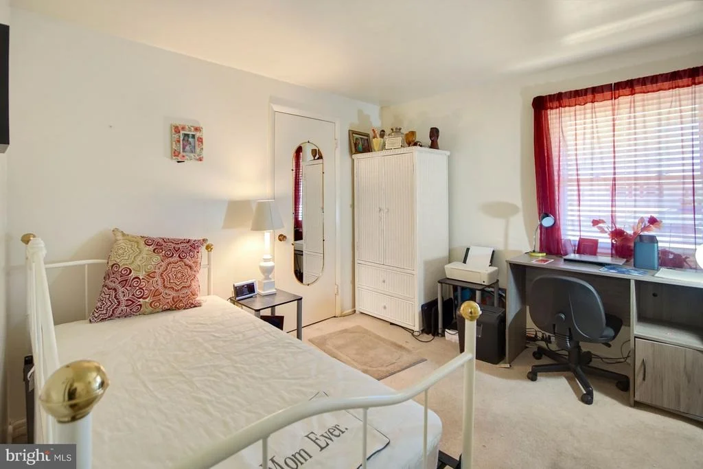 Photo of 4632 HARWICH DRIVE
