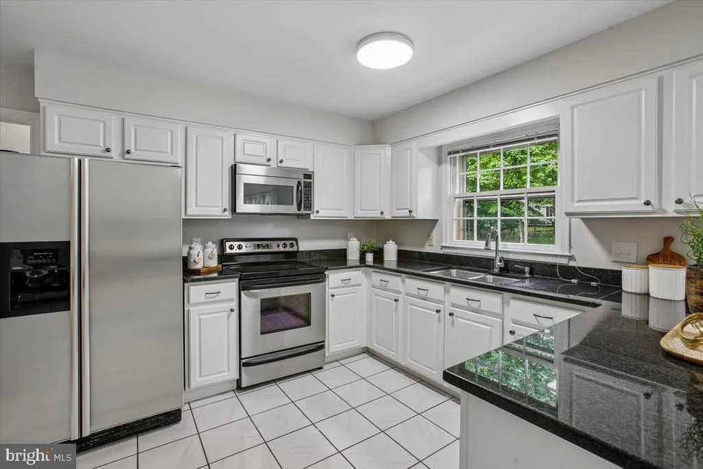 Photo of 9208 FALL RIVER LANE