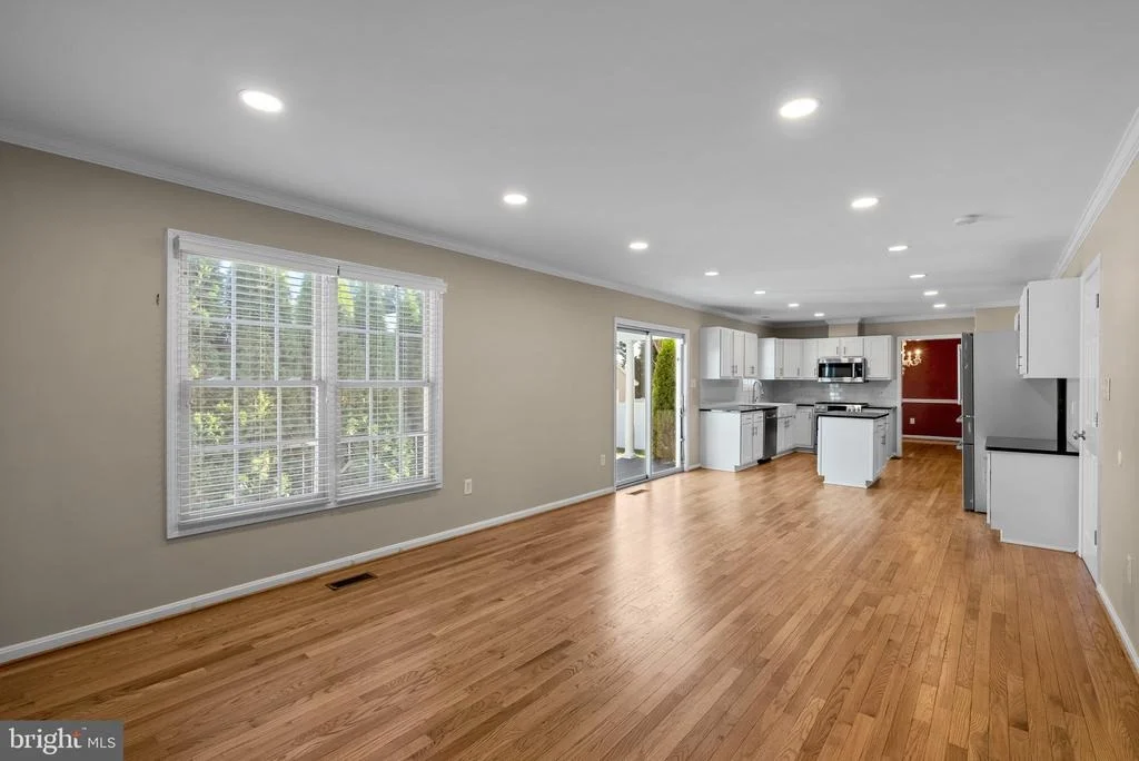 Photo of 1117 CRESTHAVEN DRIVE