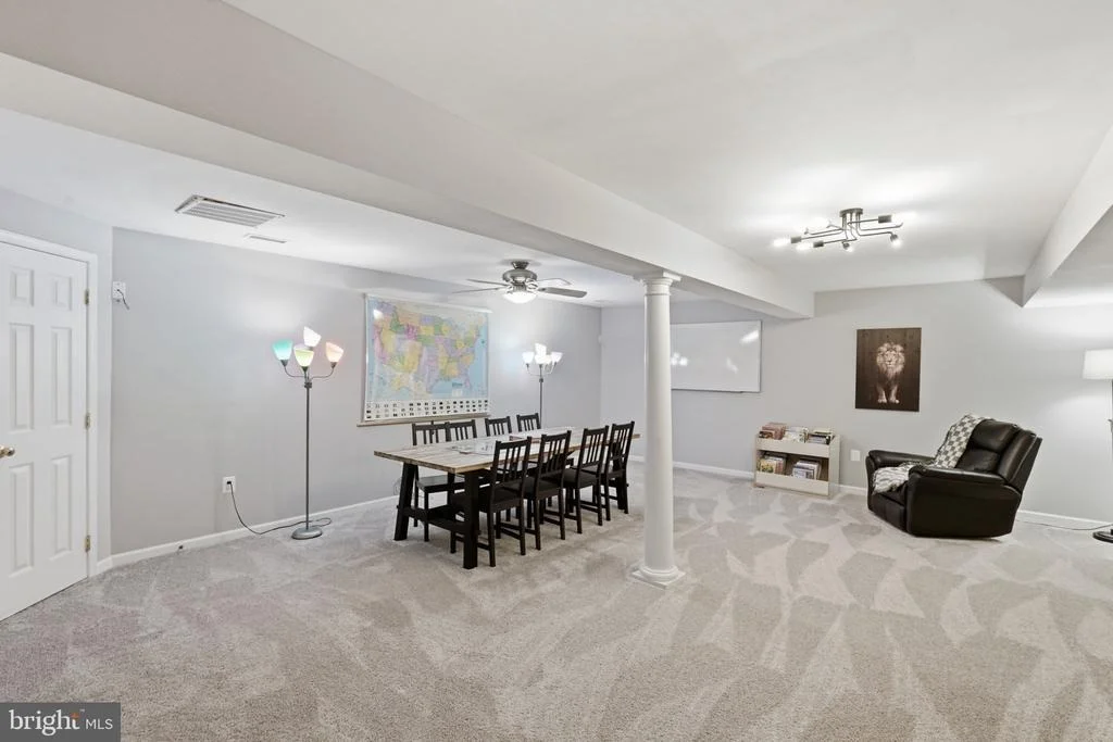 Photo of 925 CARSON ROAD