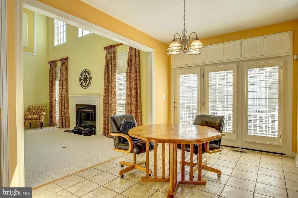 Photo of 6 GLEN EAGLES COURT