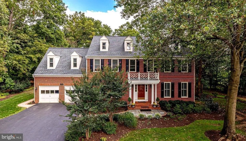 Photo of 12704 POND CREST LANE