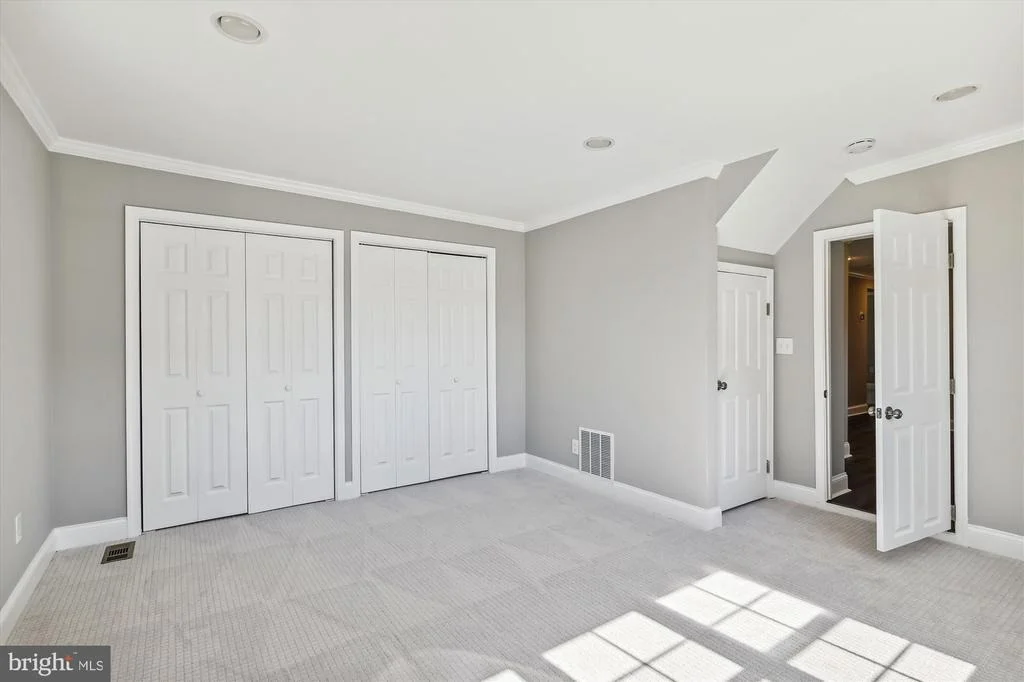 Photo of 210 WARFIELD ROAD