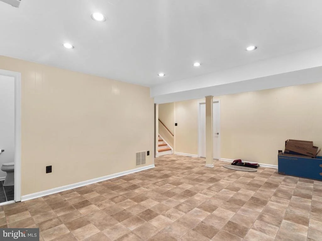 Photo of 600 BRYANTS NURSERY ROAD