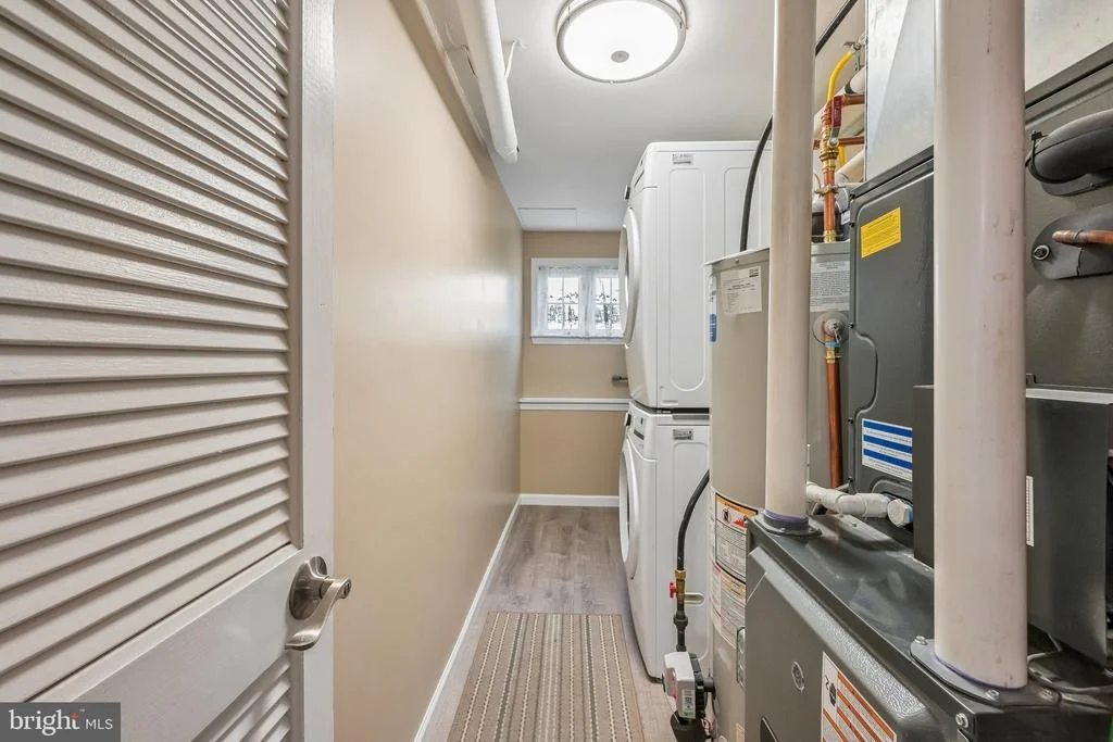 Photo of 417 FLORENCE AVENUE