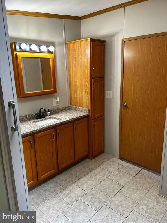 Photo of 502 SHADOWCREEK LANE