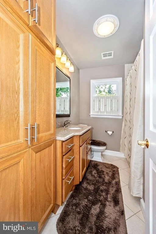 Photo of 25805 RIDGE ROAD