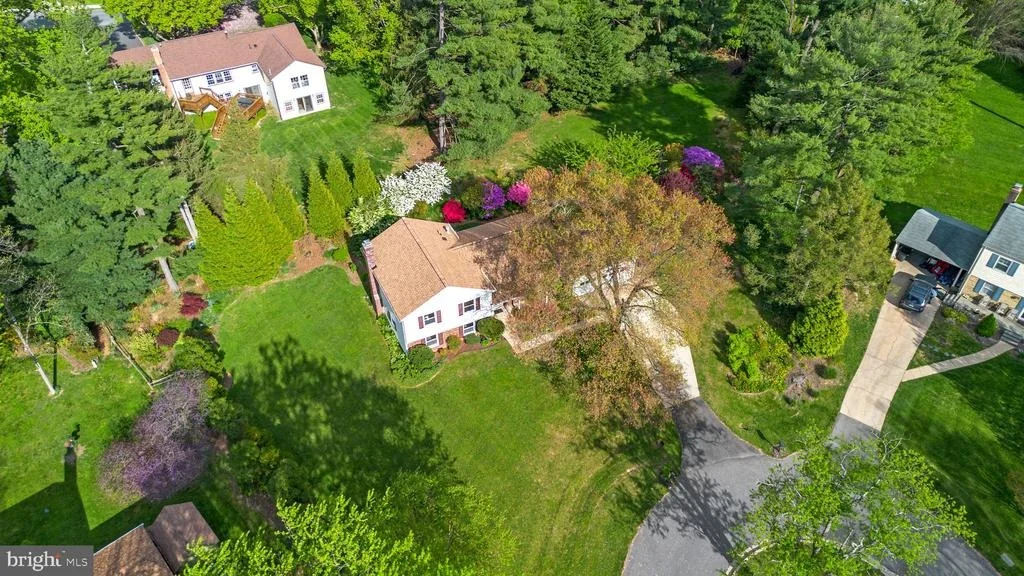 Photo of 7301 CENTENNIAL ROAD