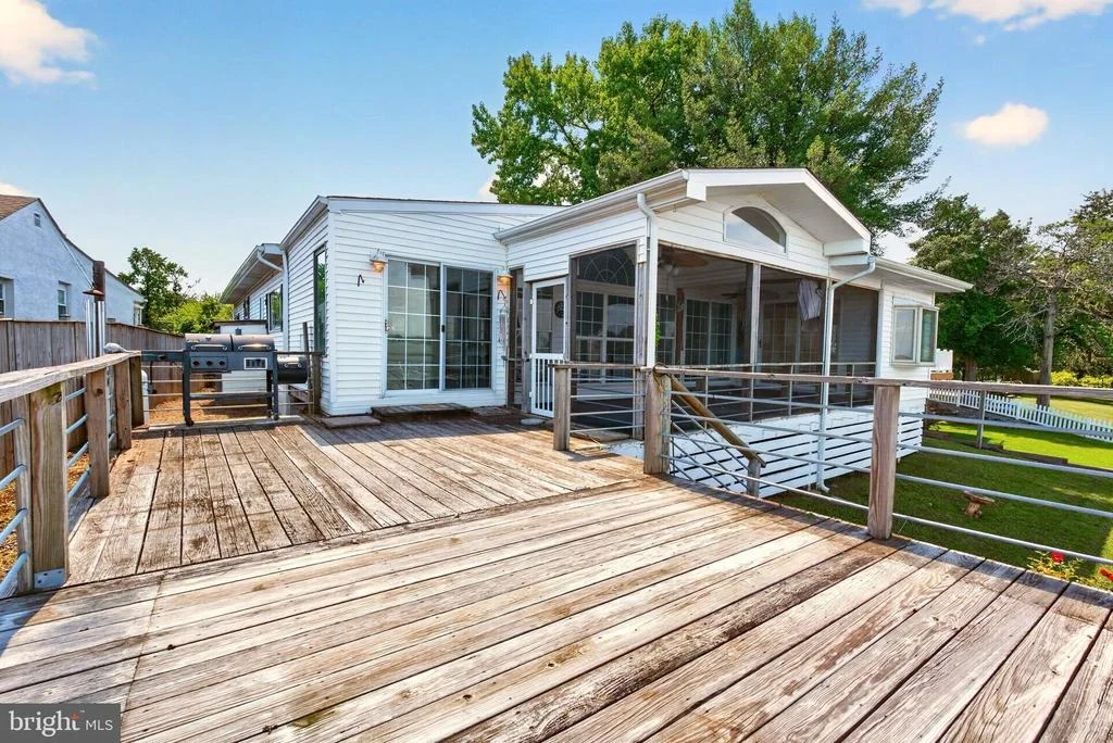 Photo of 3704 EDGEWATER PLACE