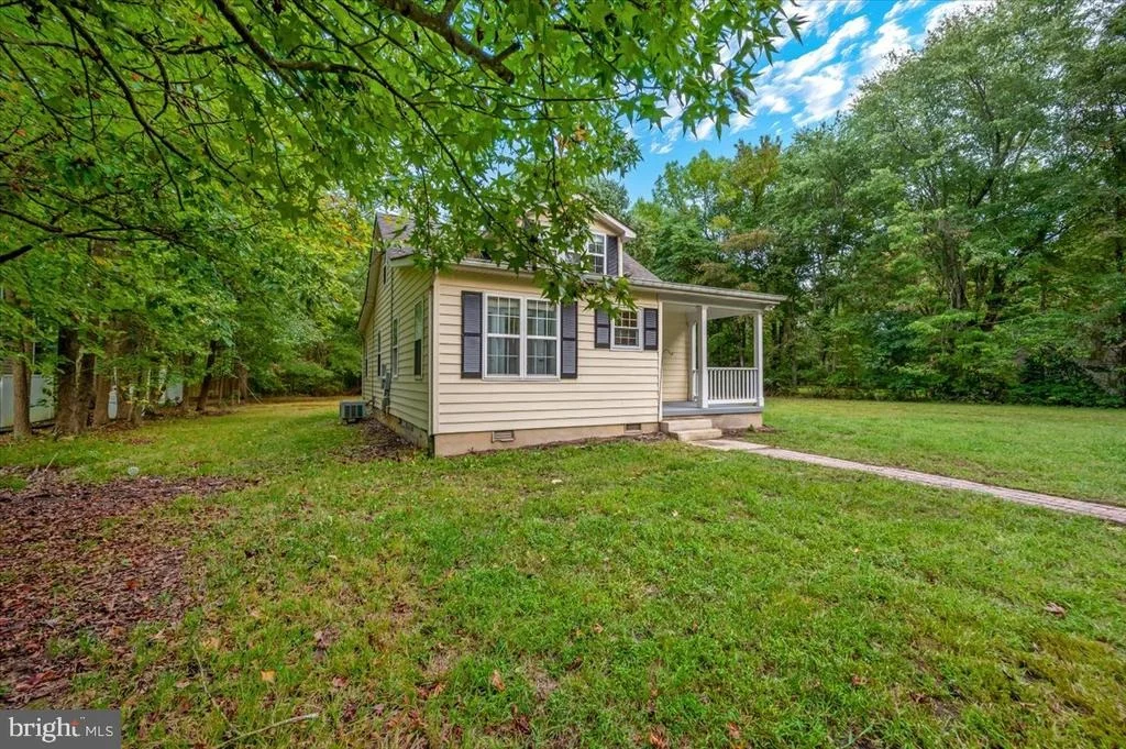 Photo of 1552 DENNIS ROAD