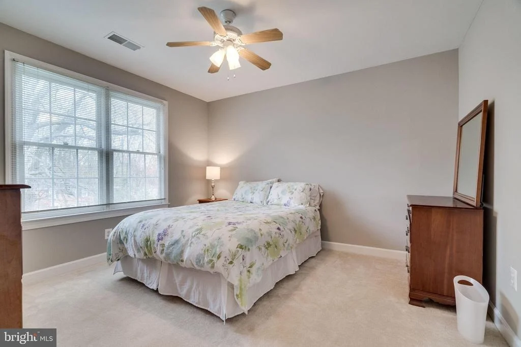 Photo of 9827 FIVE OAKS ROAD