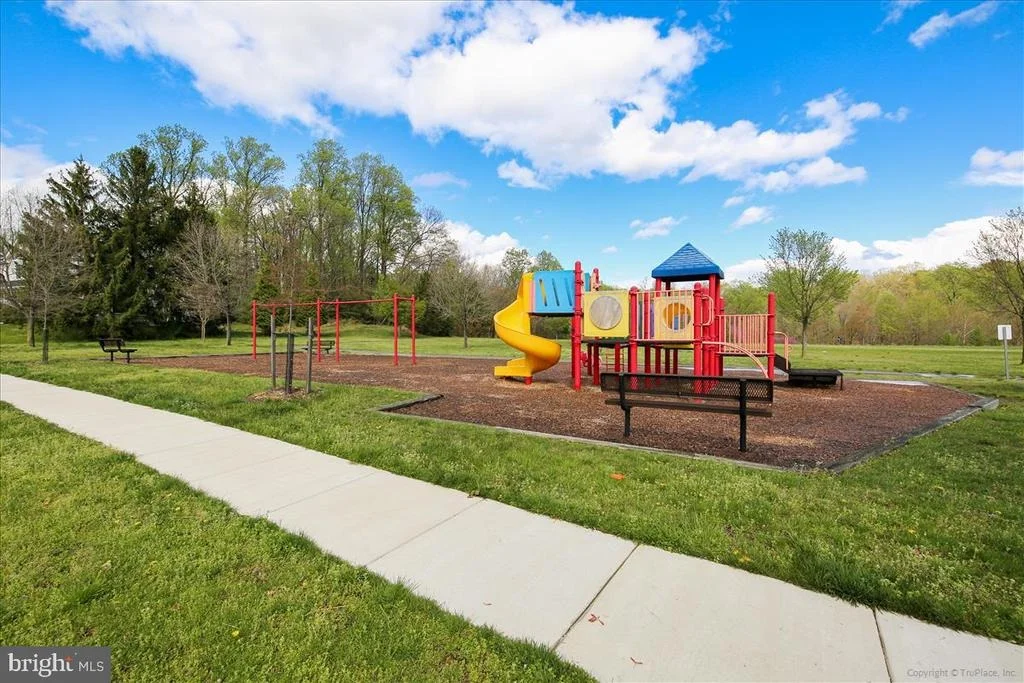 Photo of 4002 COTTON TREE LANE