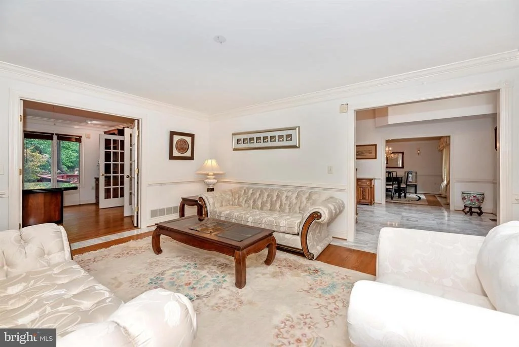 Photo of 6364 WINPENNY DRIVE