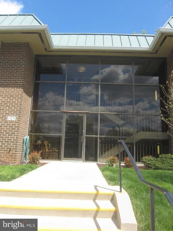 Photo of Unit 103C at 3640 GLENEAGLES DRIVE