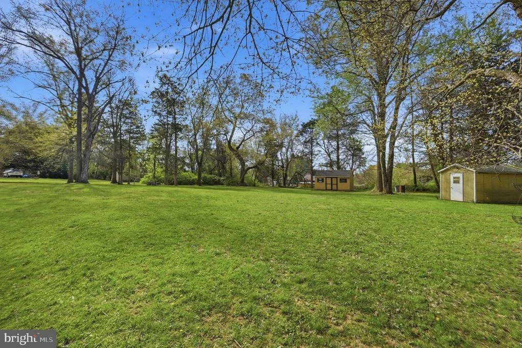 Photo of 1814 MARYMONT ROAD