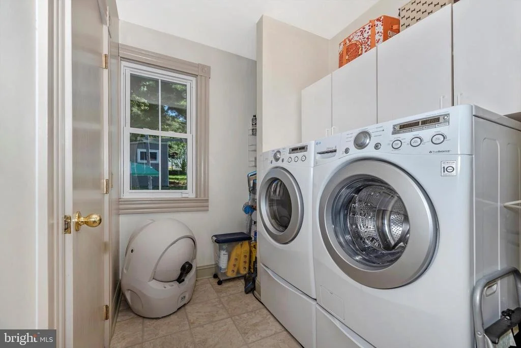 Photo of 403 WALNUT STREET