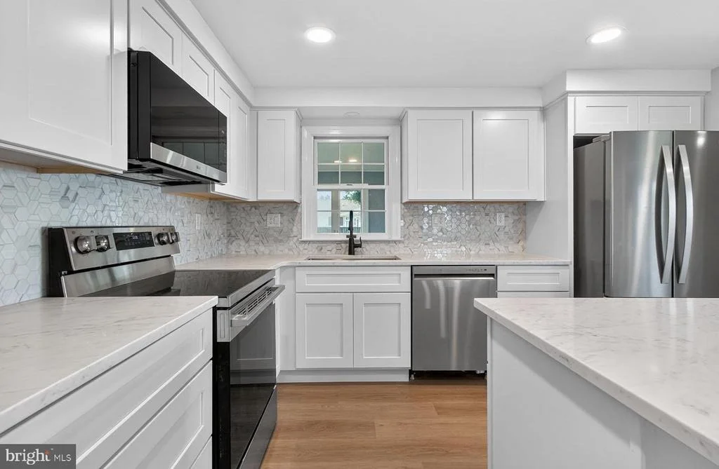 Photo of 118 CHESAPEAKE DRIVE