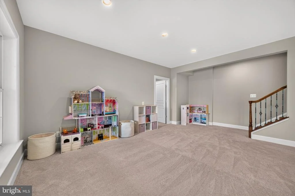 Photo of 20882 MCINTOSH PLACE