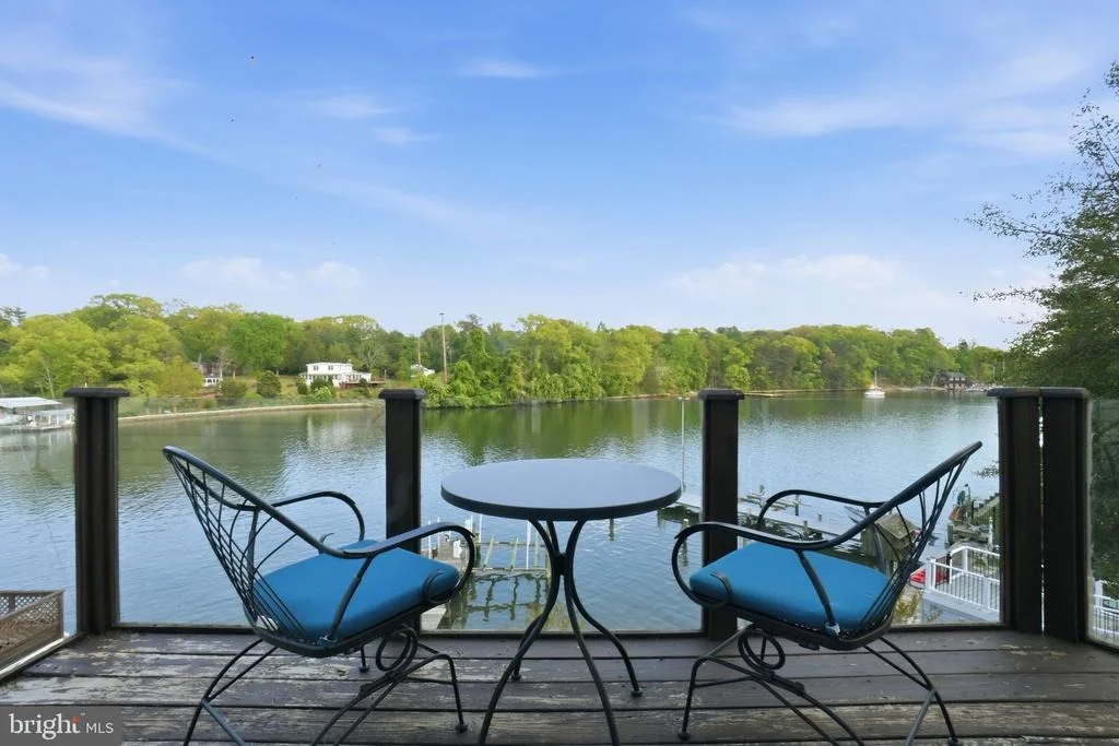 Photo of 426 RIVERSIDE DRIVE
