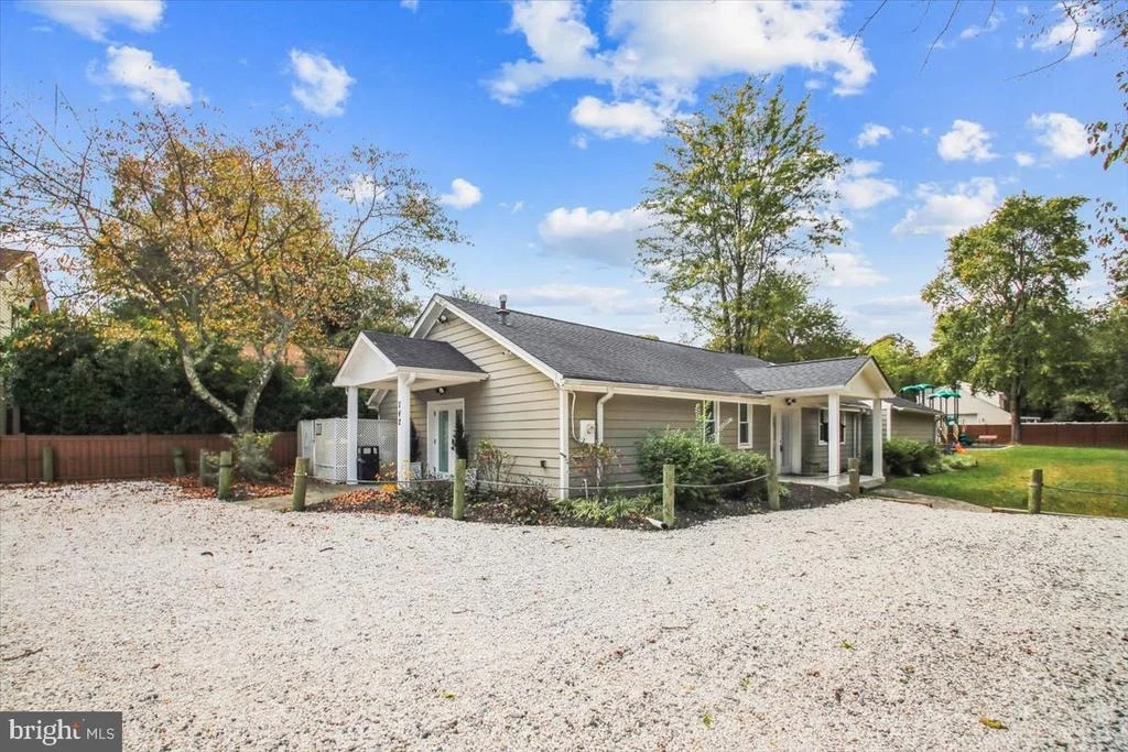 Photo of 766 CYPRESS ROAD