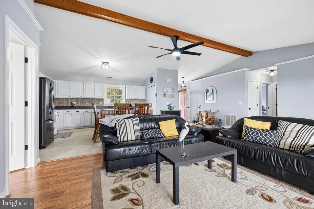 Photo of 339 POTOMAC DRIVE
