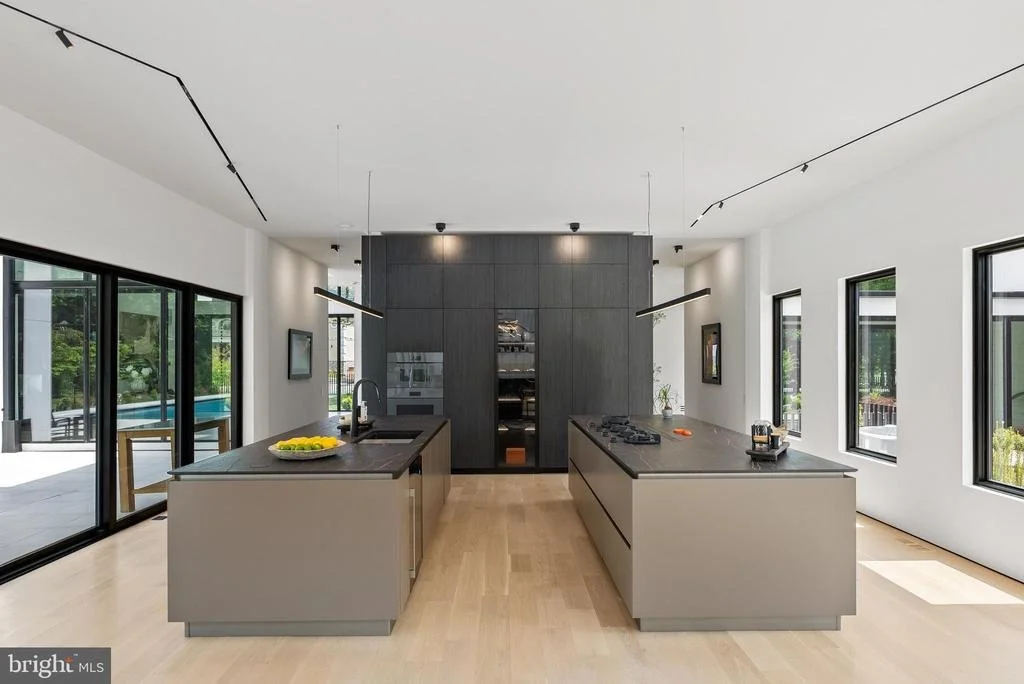 Photo of 8970 BROOK ROAD