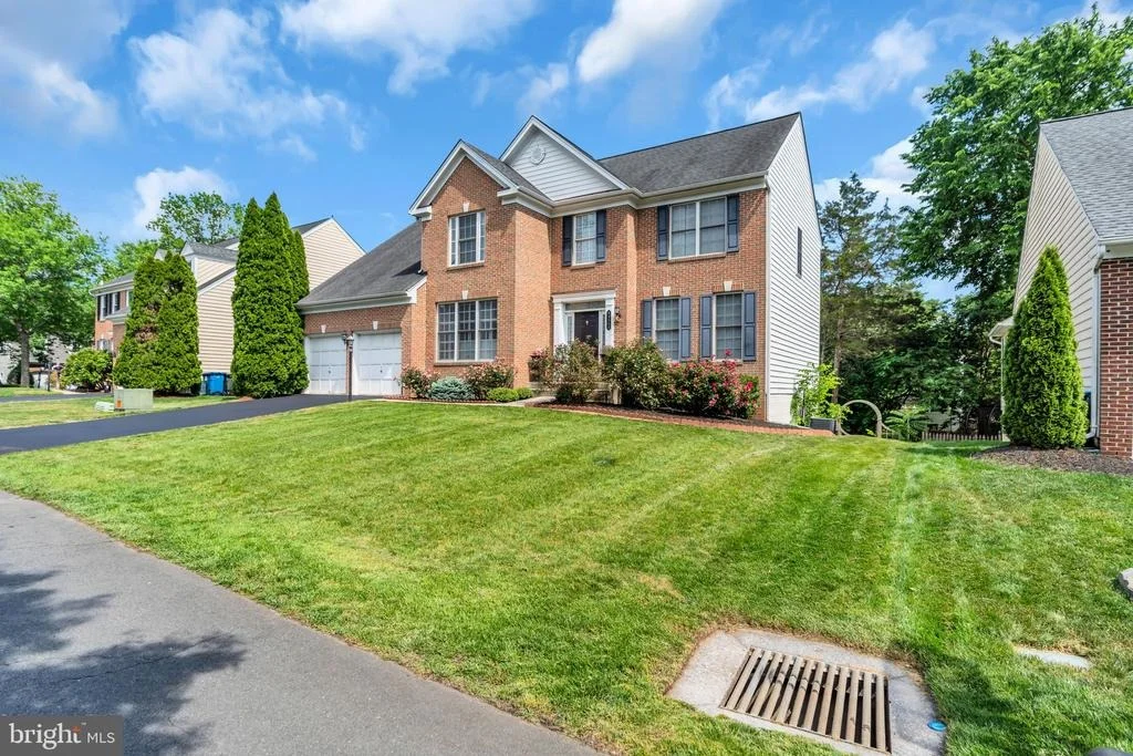 Photo of 43553 DEMPSEY LANE