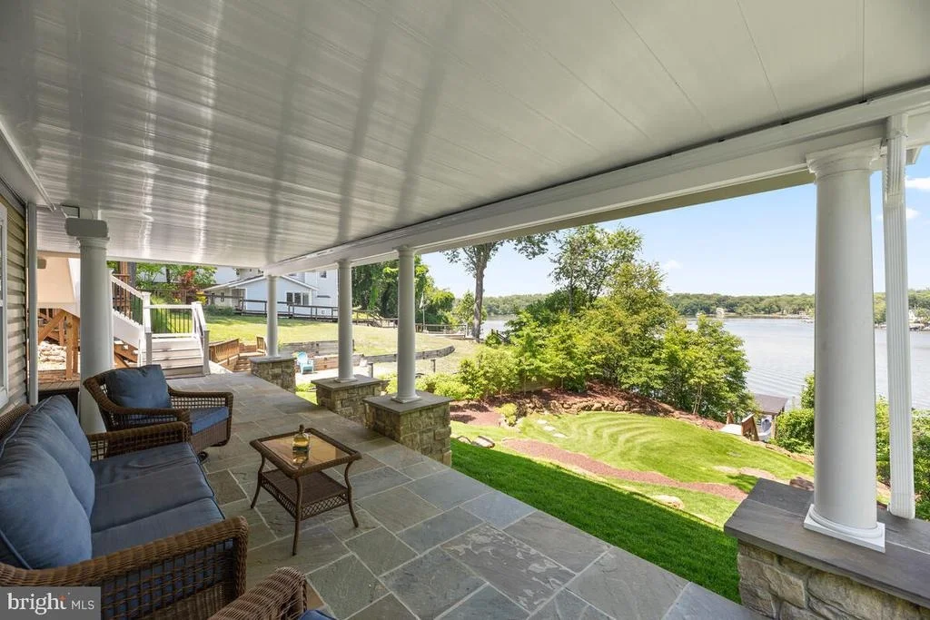 Photo of 1162 OAK VIEW DRIVE