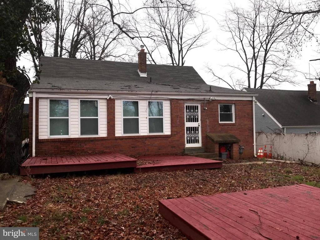 Photo of 1811 CLARK PLACE