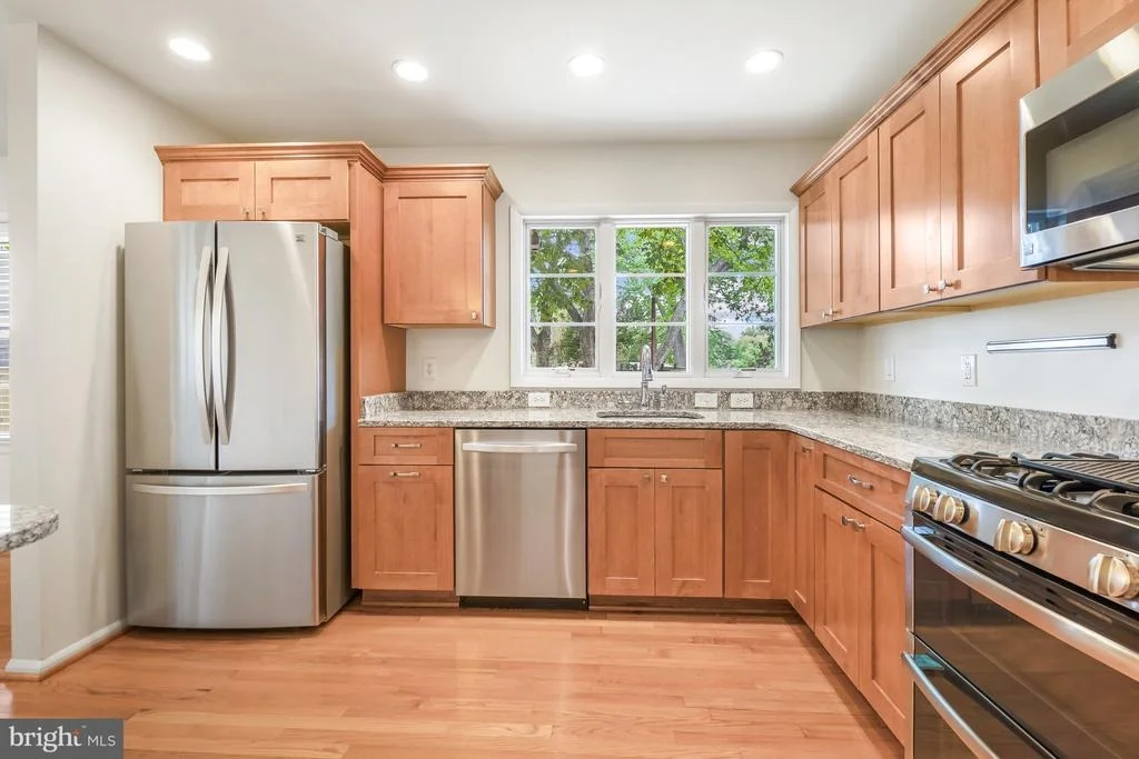 Photo of 8524 DOTER DRIVE