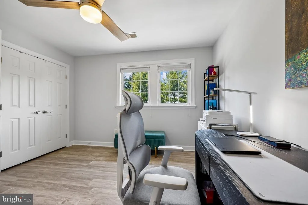 Photo of 503 GLENBROOK DRIVE