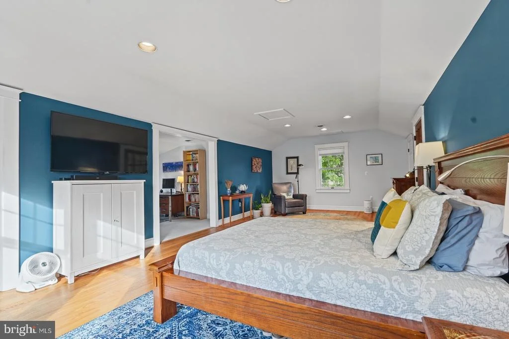Photo of 5 FOREST DRIVE