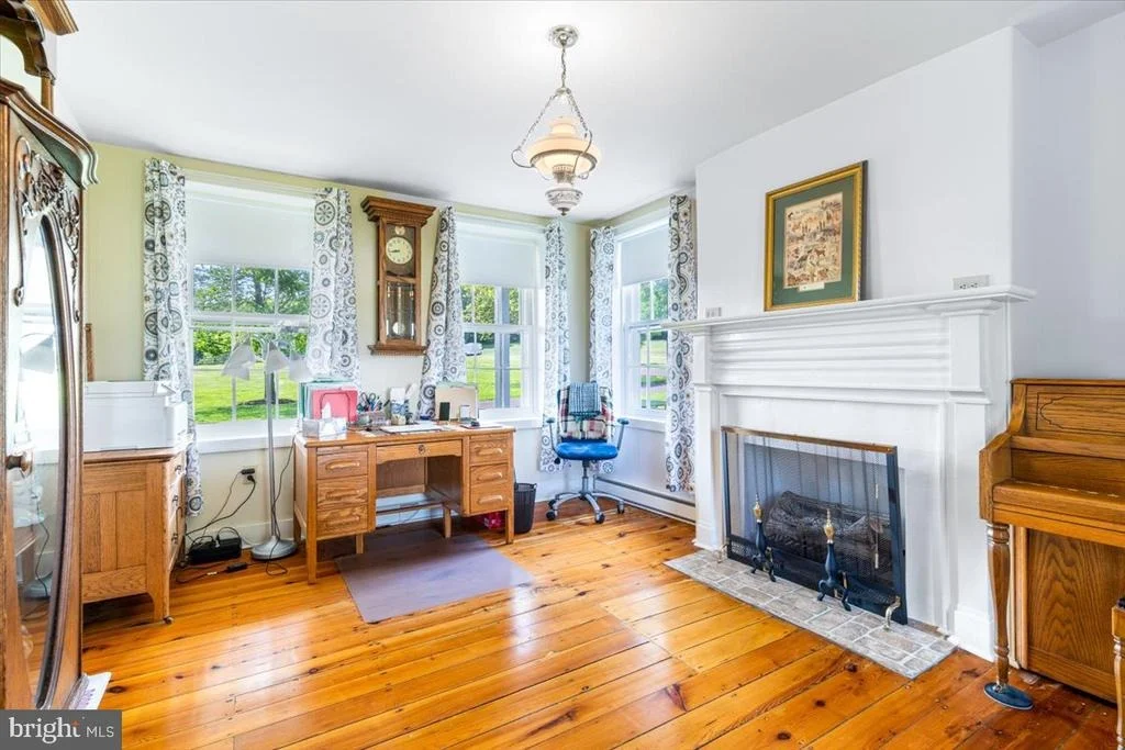 Photo of 4501 BAKER VALLEY ROAD