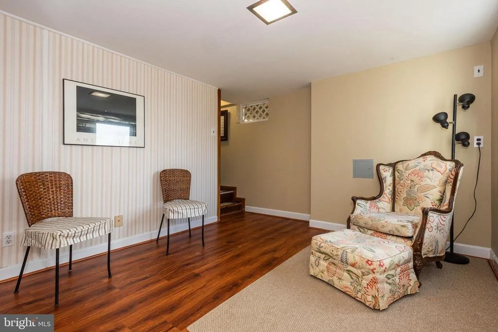 Photo of 6819 VALE SUMMIT LANE