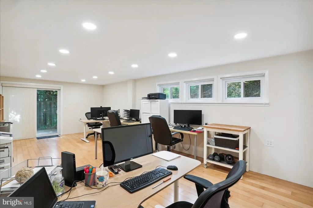 Photo of 222 HILLSBORO DRIVE