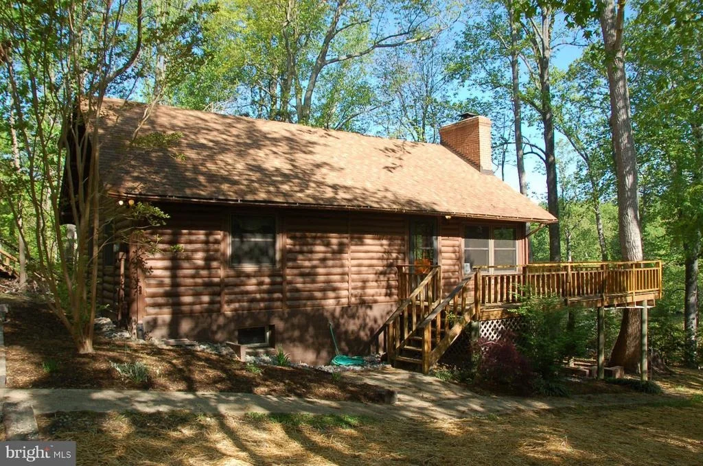 Photo of 2355 CAPE LEONARD DRIVE